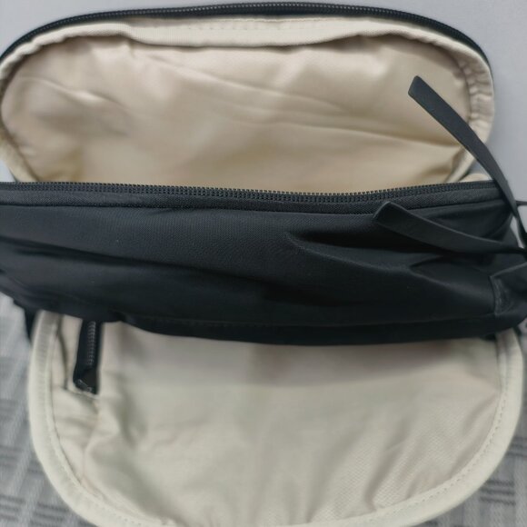 NWT Tumi Voyageur Women's Black Tactical Commuter Backpack - Picture 8 of 8